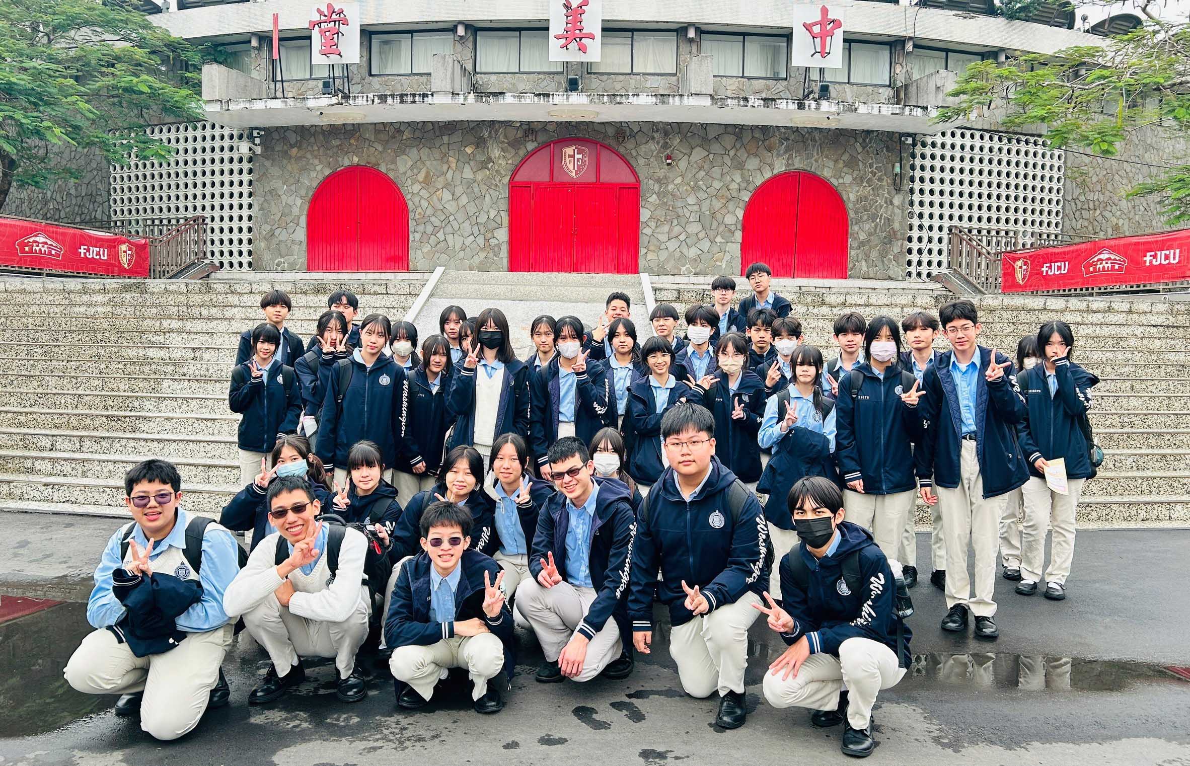 華中攜手輔大醫學院 一日醫生初體驗